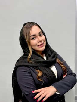   مدرس ادبیات   